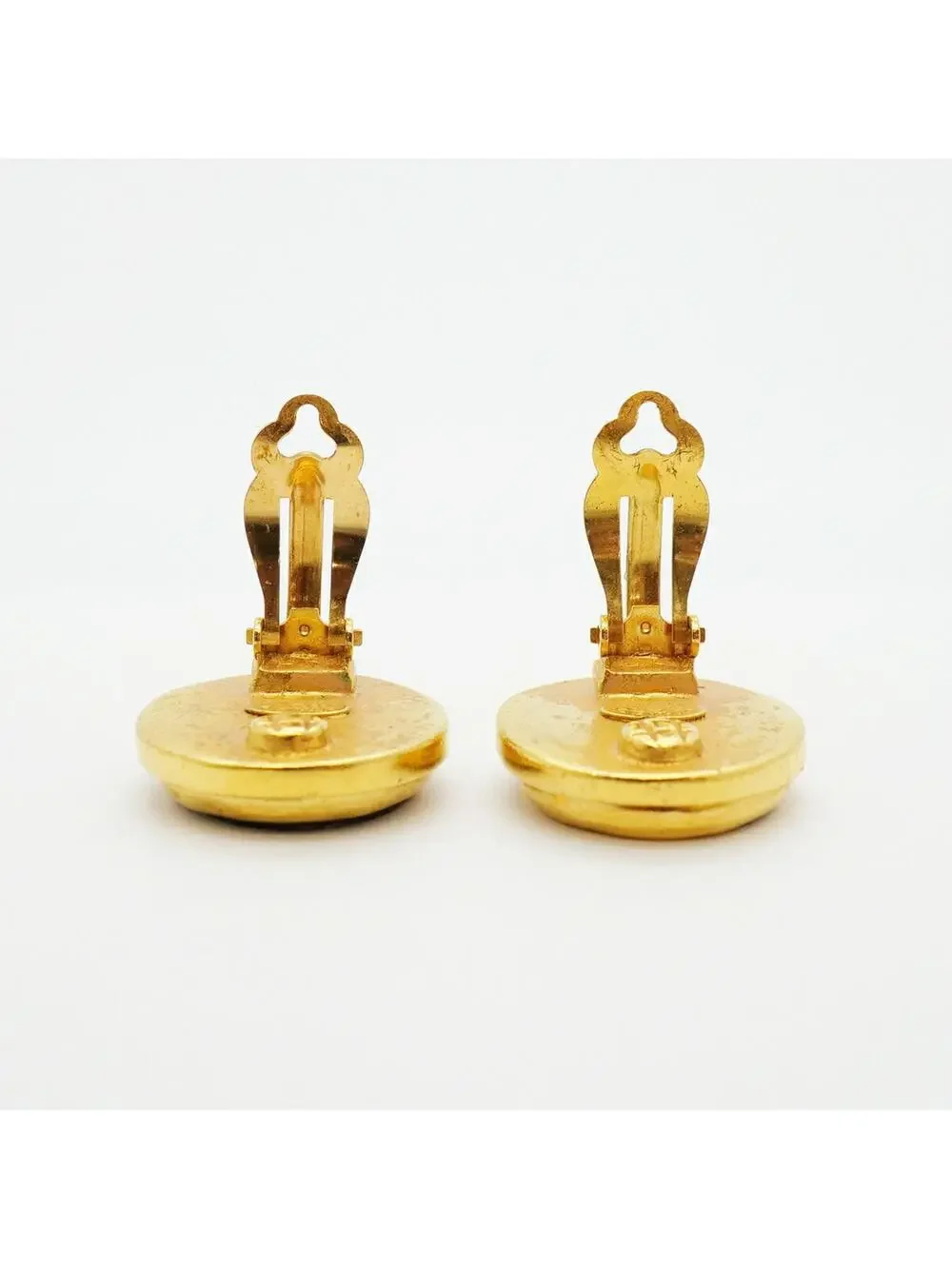 Chanel Cc Logo Circle Clip-On Earrings #357919C81B